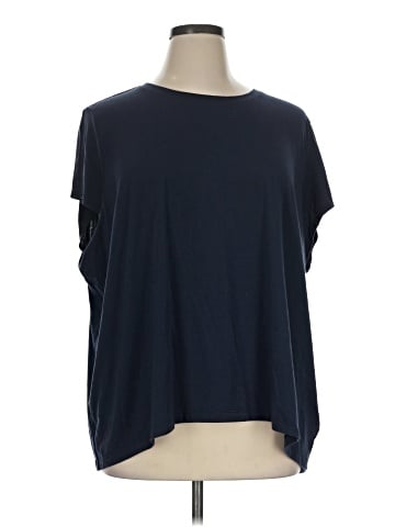 Athleta Short Sleeve T-Shirt (view 1)