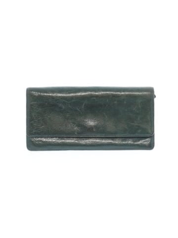 Tusk Wallet (view 1)