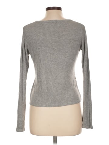 Brandy Melville Long Sleeve T-Shirt (view 2)