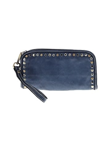 Bolsa Nova Leather Wristlet (view 1)