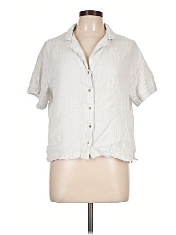 Old Navy Short Sleeve Button-Down Shirt (view 1)