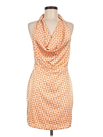 Le Lis Casual Dress (view 1)