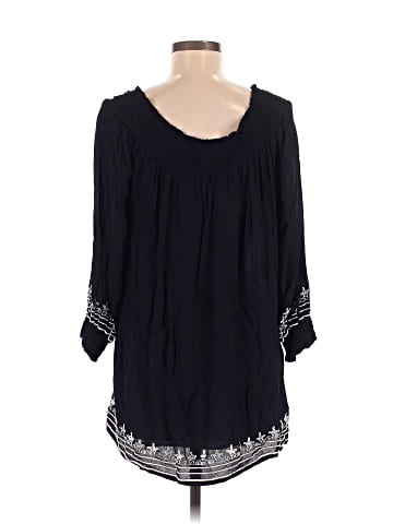 Tularosa 3/4 Sleeve Blouse (view 2)