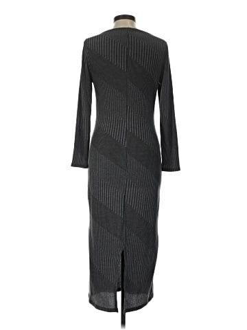 Le Lis Casual Dress (view 2)
