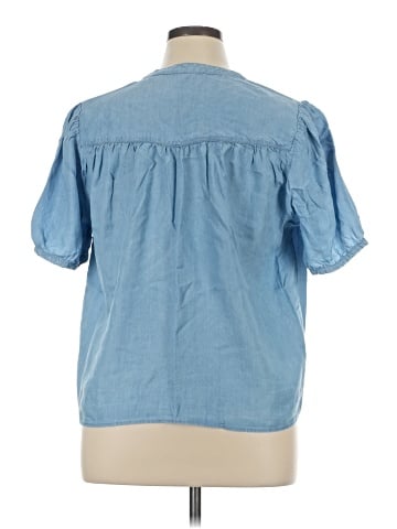 Levi's Short Sleeve Blouse (view 2)