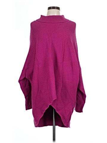 Cyrus Poncho (view 1)