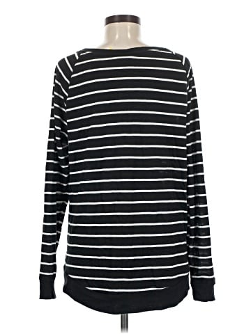 Victoria's Secret Pink Long Sleeve T-Shirt (view 2)