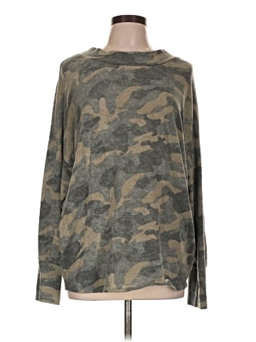 Cherish Pullover Sweater (view 1)