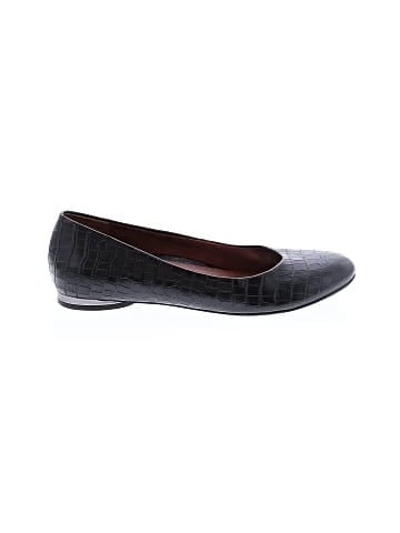 Vionic Flats (view 1)