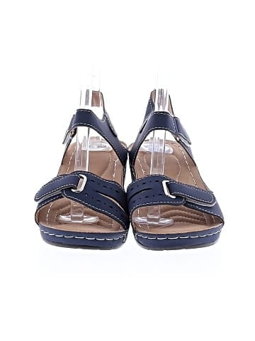 Unbranded Wedges (view 2)