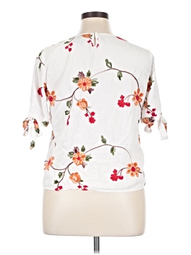 Liv Short Sleeve Blouse (view 2)