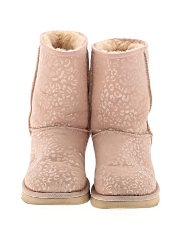 Ugg Boots (view 2)