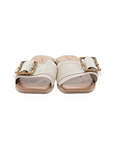 Universal Thread Sandals (view 2)