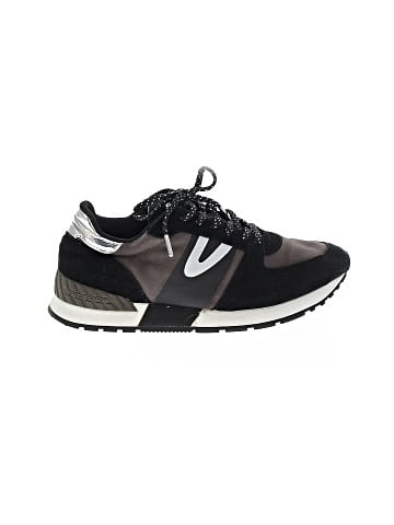 Tretorn Sneakers (view 1)