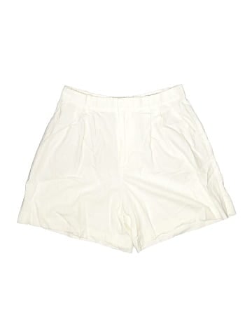 Gap Shorts (view 1)