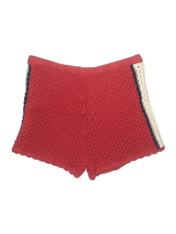 Gap Shorts (view 2)