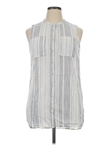 Merona Sleeveless Button-Down Shirt (view 1)