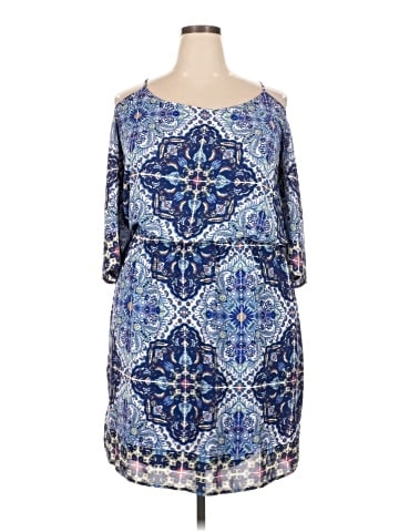 Bisou Bisou Casual Dress (view 1)