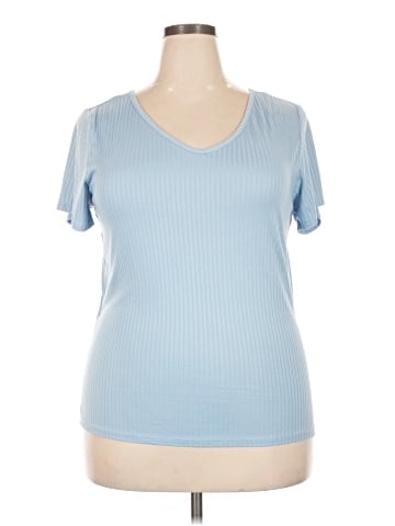 Free Kisses Short Sleeve Top (view 1)