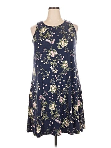 Old Navy Casual Dress (view 1)
