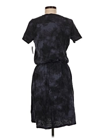 Old Navy Casual Dress (view 2)