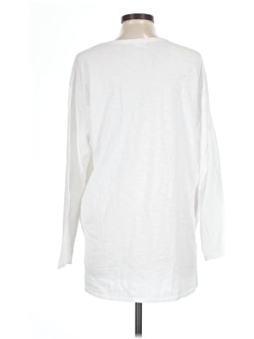 t.la Long Sleeve T-Shirt (view 2)