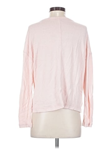 Old Navy Pullover Sweater (view 2)