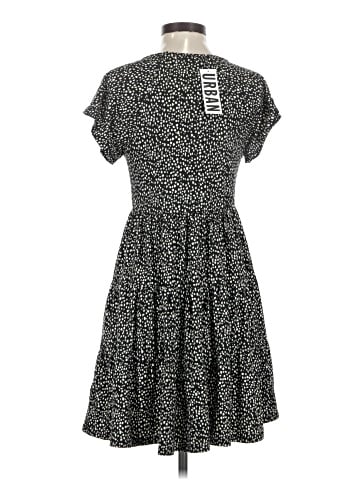 Urban Outfitters Casual Dress (view 2)