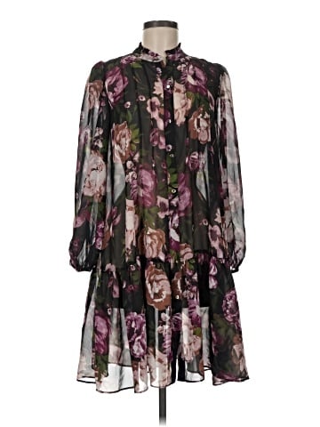 Julia Jordan Casual Dress (view 1)