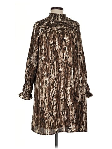 THML Casual Dress (view 1)