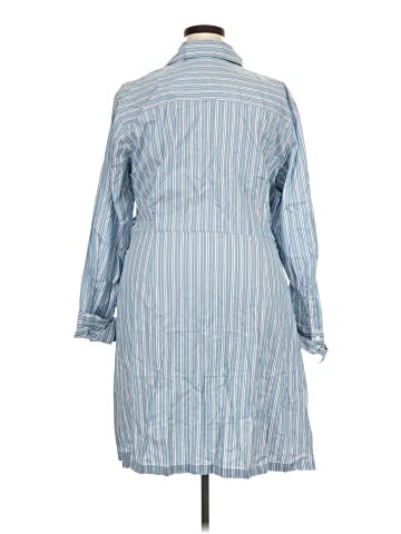 Old Navy Casual Dress (view 2)