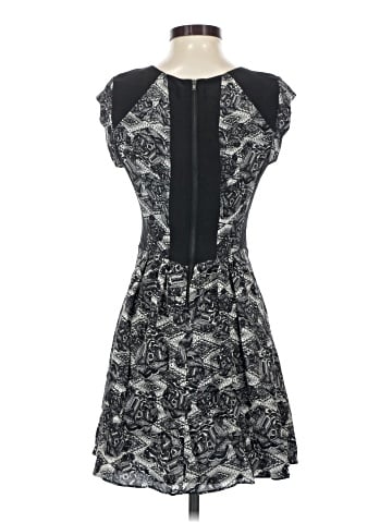 Heartloom Cocktail Dress (view 2)