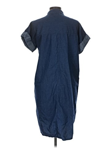 Old Navy Casual Dress (view 2)