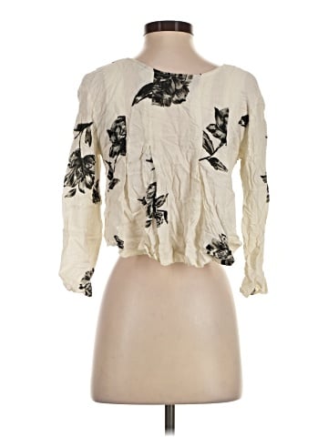 Kimchi Blue 3/4 Sleeve Blouse (view 2)