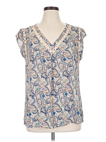 DR2 Sleeveless Blouse (view 1)