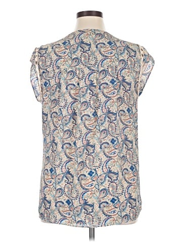 DR2 Sleeveless Blouse (view 2)