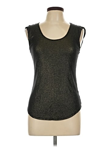 Jennifer Lopez Sleeveless Top (view 1)