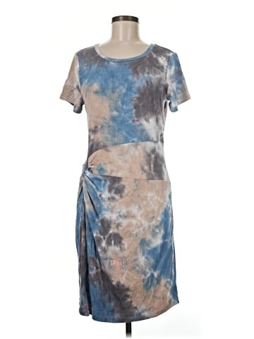 Hem & Thread Casual Dress (view 1)