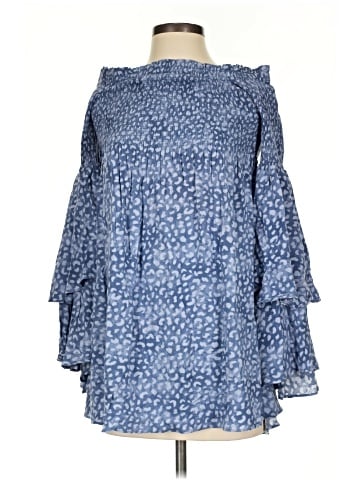 Illa Illa Casual Dress (view 1)