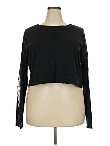 Forever 21 Long Sleeve T-Shirt (view 1)