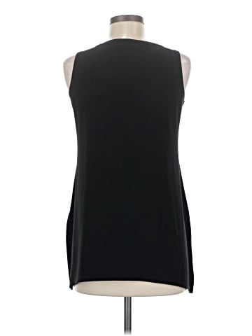 Sympli Sleeveless Top (view 2)