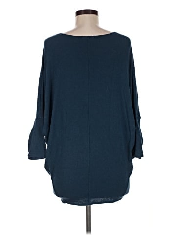 Jolie Poncho (view 2)