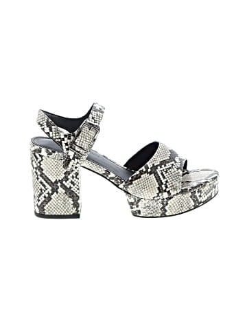 Amazon Essentials Sandals (view 1)