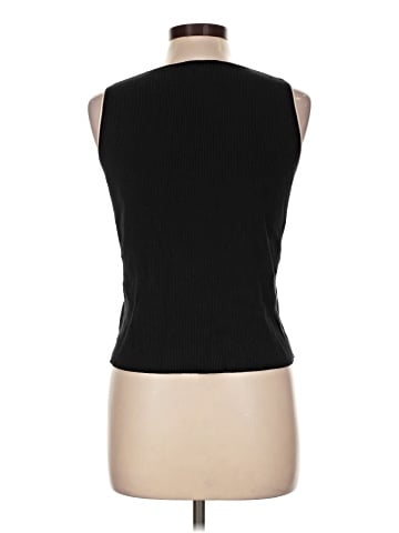 Valerie Stevens Sleeveless T-Shirt (view 2)