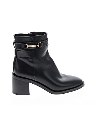 MICHAEL Michael Kors Ankle Boots (view 1)
