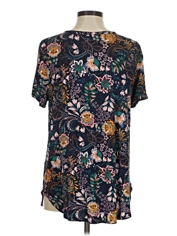 Grace & Lace Short Sleeve T-Shirt (view 2)