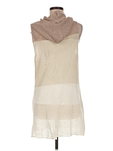 Francesca's Sleeveless Top (view 2)