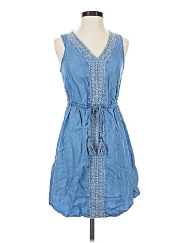 Knox Rose Casual Dress (view 1)