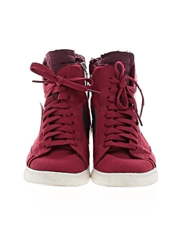 Nike Sneakers (view 2)