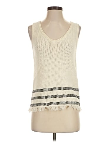Moth Sleeveless Top (view 1)